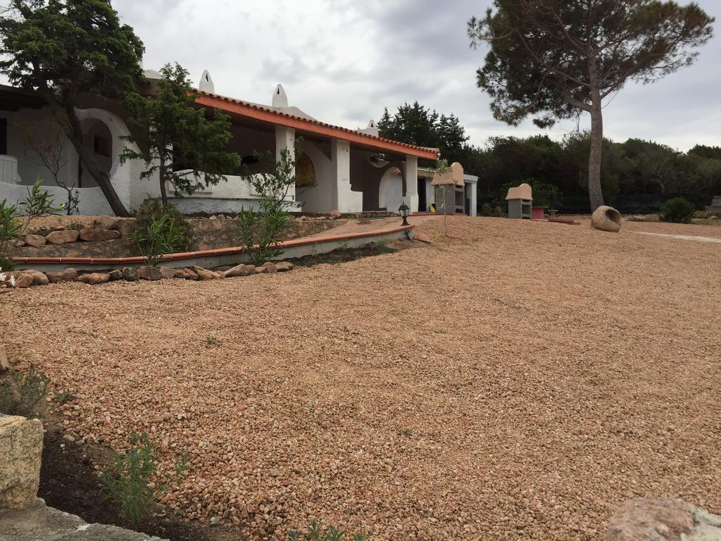 Appartamenti In Villa La Marinedda Isola Rossa Eksteriør bilde