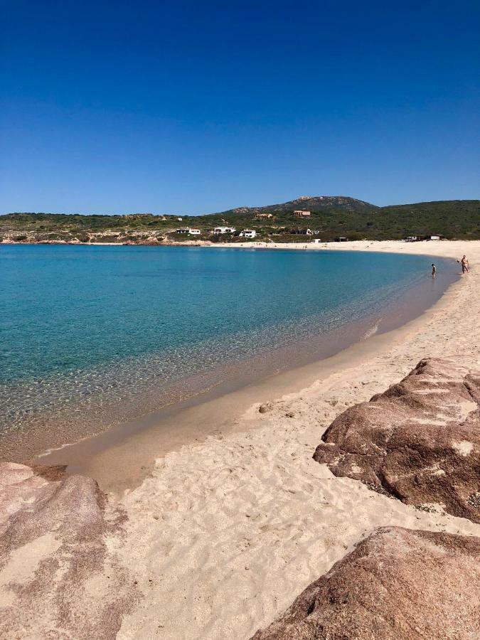 Appartamenti In Villa La Marinedda Isola Rossa Eksteriør bilde