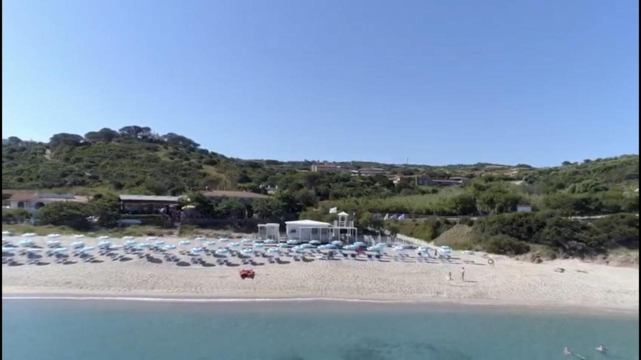 Appartamenti In Villa La Marinedda Isola Rossa Eksteriør bilde
